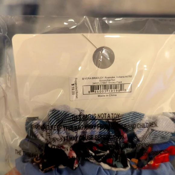 Vera Bradley Maddalena Medley Hair Scrunchies - Set of 3 - Picture 3 of 5